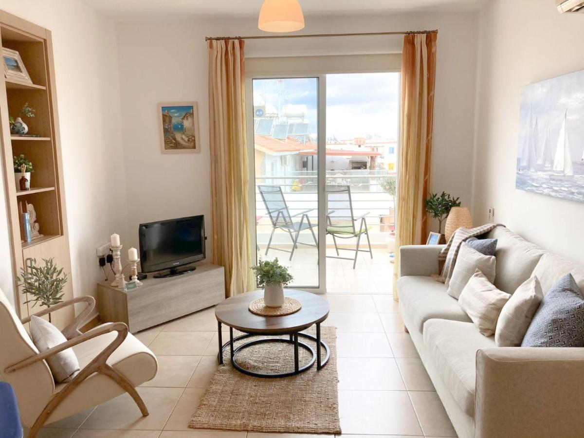פאראלימני Apartment Helena מראה חיצוני תמונה
