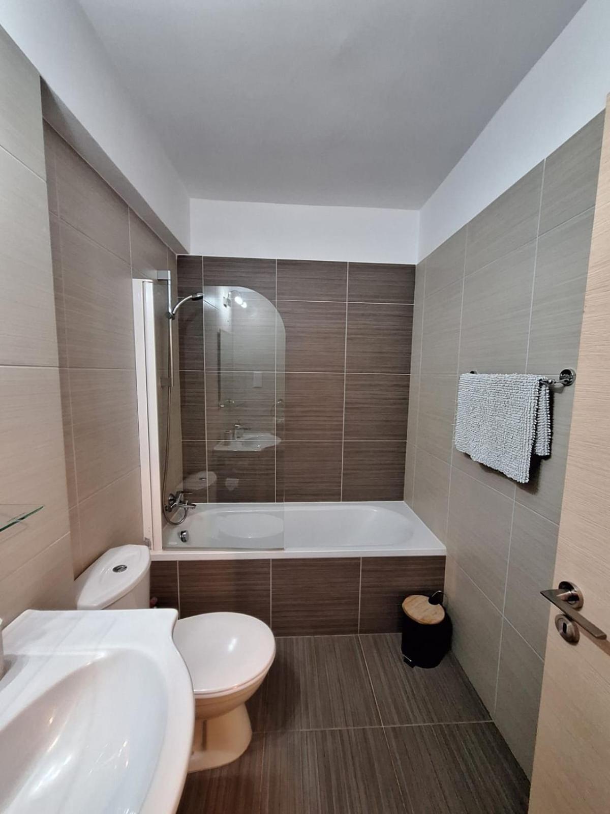 פאראלימני Apartment Helena מראה חיצוני תמונה